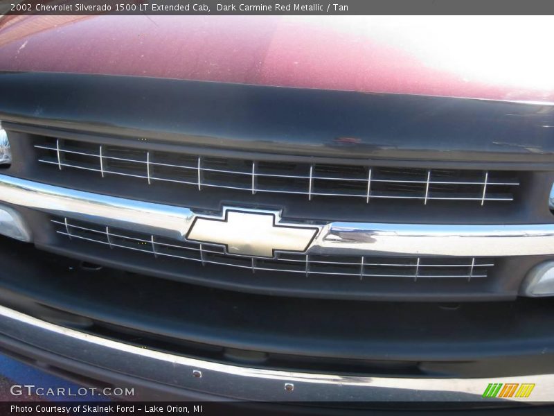 Dark Carmine Red Metallic / Tan 2002 Chevrolet Silverado 1500 LT Extended Cab