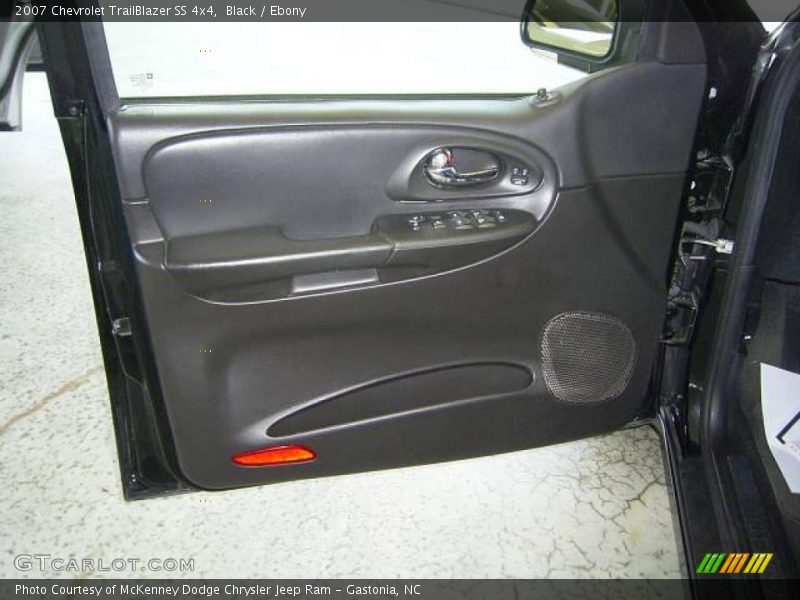 Black / Ebony 2007 Chevrolet TrailBlazer SS 4x4