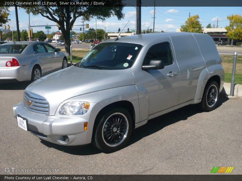 Silver Ice Metallic / Ebony 2009 Chevrolet HHR LS Panel