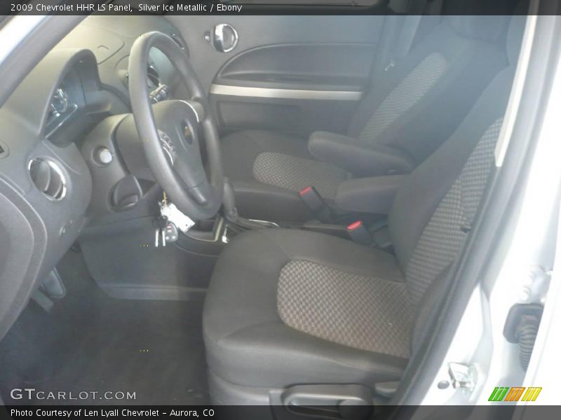 Silver Ice Metallic / Ebony 2009 Chevrolet HHR LS Panel