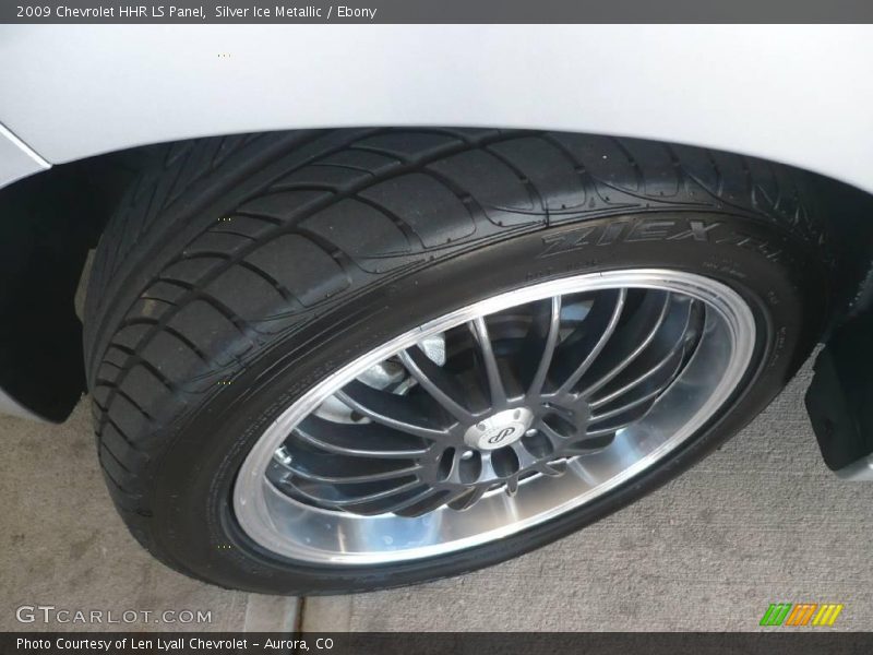 Silver Ice Metallic / Ebony 2009 Chevrolet HHR LS Panel