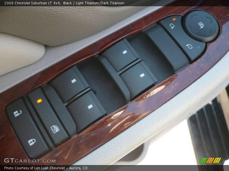 Black / Light Titanium/Dark Titanium 2009 Chevrolet Suburban LT 4x4