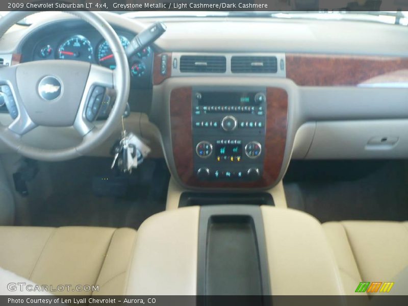 Greystone Metallic / Light Cashmere/Dark Cashmere 2009 Chevrolet Suburban LT 4x4