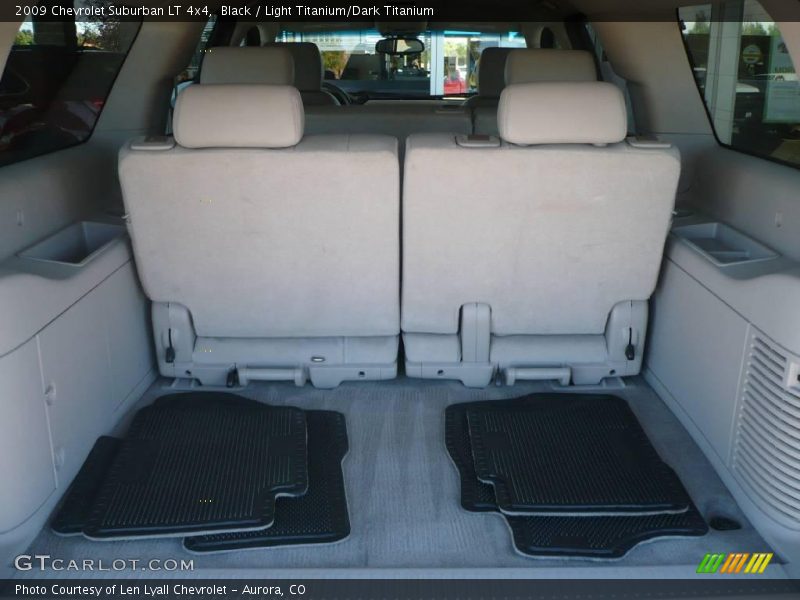 Black / Light Titanium/Dark Titanium 2009 Chevrolet Suburban LT 4x4
