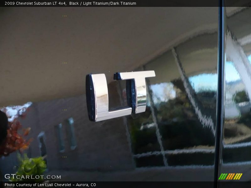 Black / Light Titanium/Dark Titanium 2009 Chevrolet Suburban LT 4x4