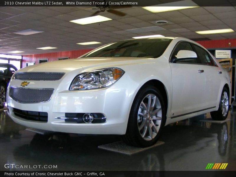 White Diamond Tricoat / Cocoa/Cashmere 2010 Chevrolet Malibu LTZ Sedan