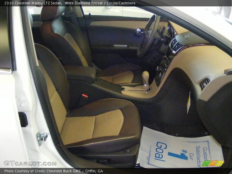 White Diamond Tricoat / Cocoa/Cashmere 2010 Chevrolet Malibu LTZ Sedan