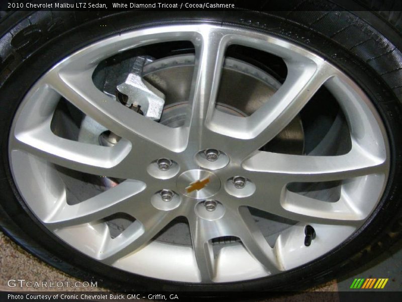 White Diamond Tricoat / Cocoa/Cashmere 2010 Chevrolet Malibu LTZ Sedan