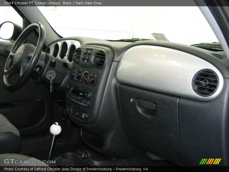 Black / Dark Slate Gray 2004 Chrysler PT Cruiser Limited