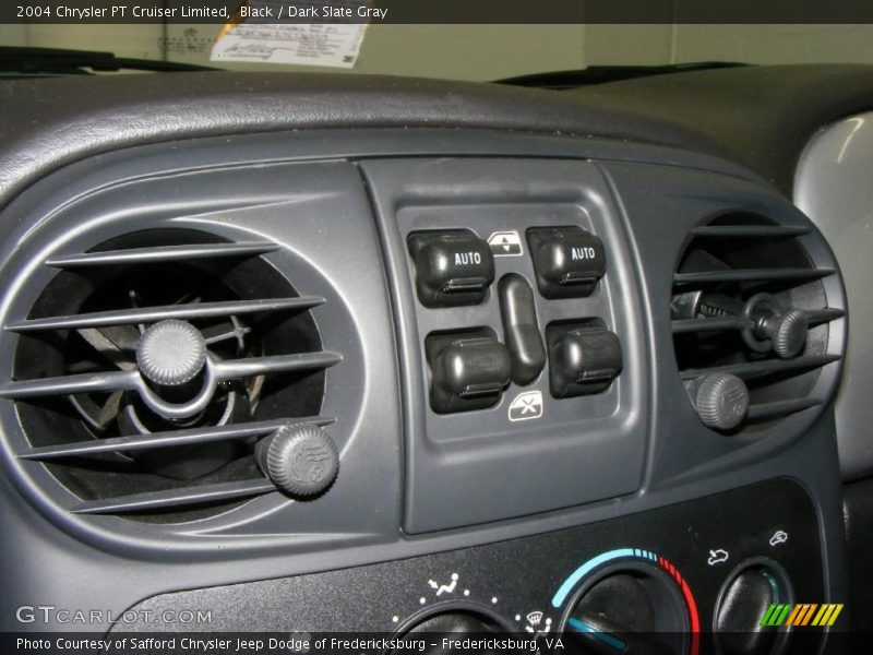 Black / Dark Slate Gray 2004 Chrysler PT Cruiser Limited