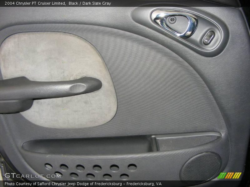 Black / Dark Slate Gray 2004 Chrysler PT Cruiser Limited