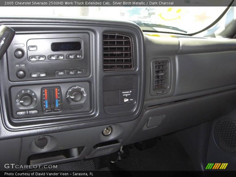 Silver Birch Metallic / Dark Charcoal 2005 Chevrolet Silverado 2500HD Work Truck Extended Cab