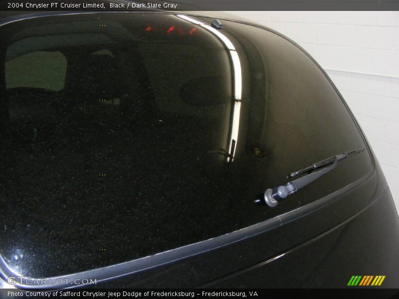 Black / Dark Slate Gray 2004 Chrysler PT Cruiser Limited