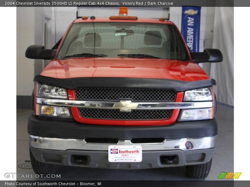 Victory Red / Dark Charcoal 2004 Chevrolet Silverado 3500HD LS Regular Cab 4x4 Chassis