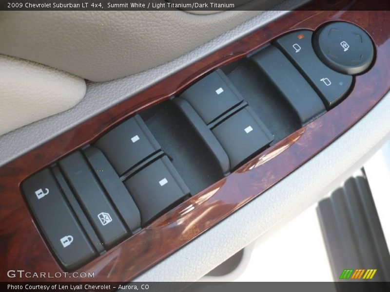 Summit White / Light Titanium/Dark Titanium 2009 Chevrolet Suburban LT 4x4
