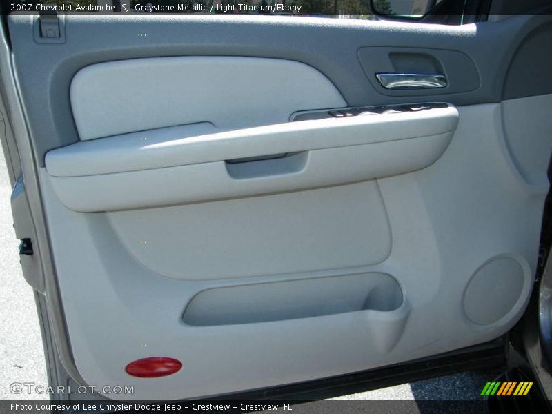 Graystone Metallic / Light Titanium/Ebony 2007 Chevrolet Avalanche LS