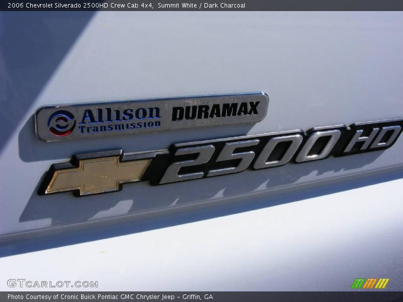 Summit White / Dark Charcoal 2006 Chevrolet Silverado 2500HD Crew Cab 4x4