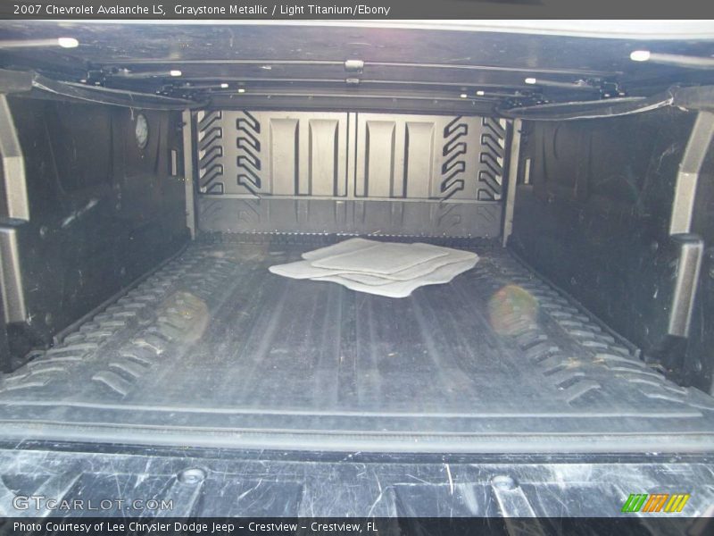 Graystone Metallic / Light Titanium/Ebony 2007 Chevrolet Avalanche LS