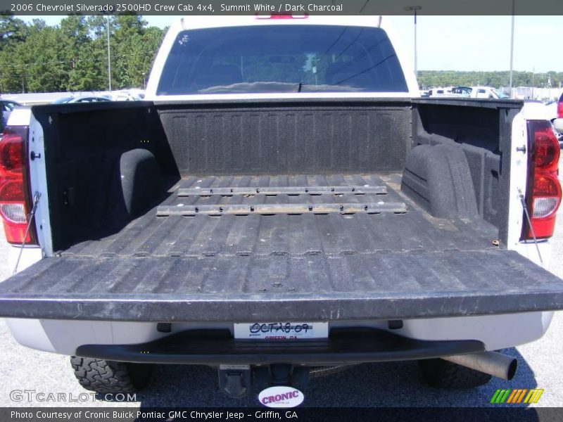 Summit White / Dark Charcoal 2006 Chevrolet Silverado 2500HD Crew Cab 4x4