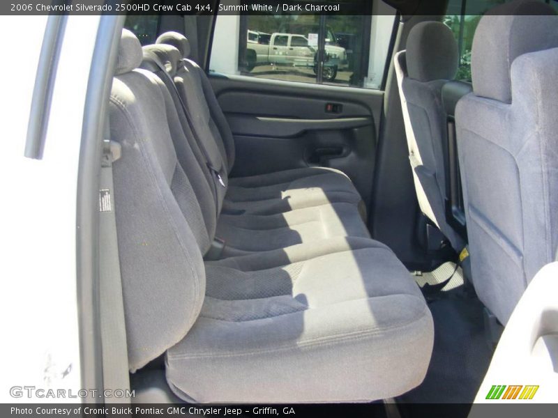 Summit White / Dark Charcoal 2006 Chevrolet Silverado 2500HD Crew Cab 4x4