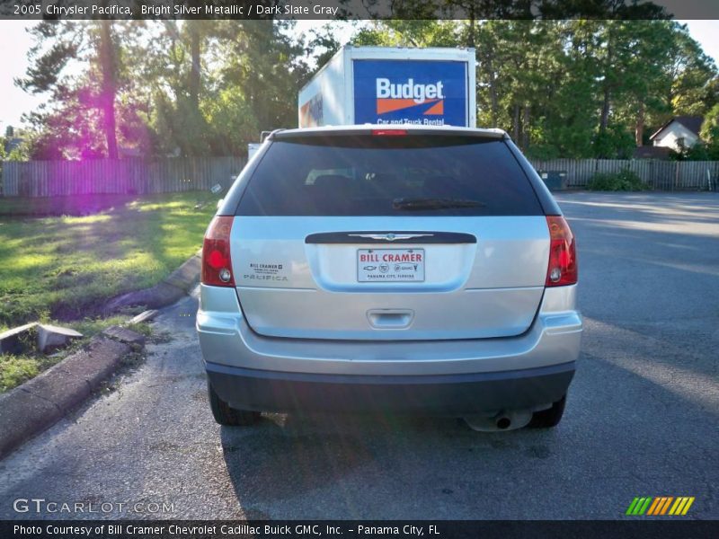 Bright Silver Metallic / Dark Slate Gray 2005 Chrysler Pacifica