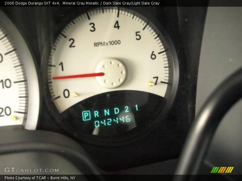 Mineral Gray Metallic / Dark Slate Gray/Light Slate Gray 2006 Dodge Durango SXT 4x4