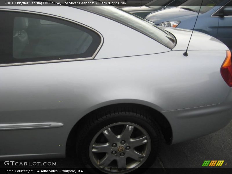 Ice Silver Pearlcoat / Black/Light Gray 2001 Chrysler Sebring LXi Coupe