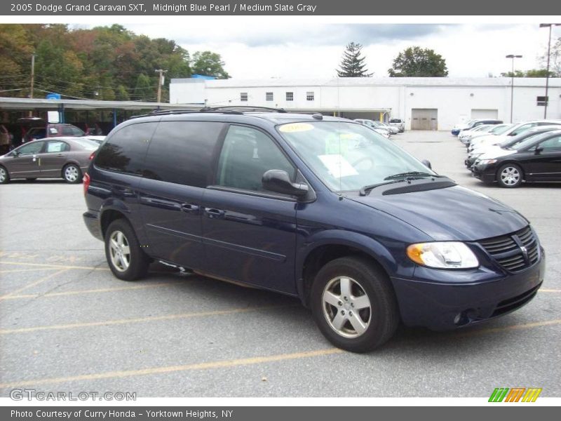 Midnight Blue Pearl / Medium Slate Gray 2005 Dodge Grand Caravan SXT