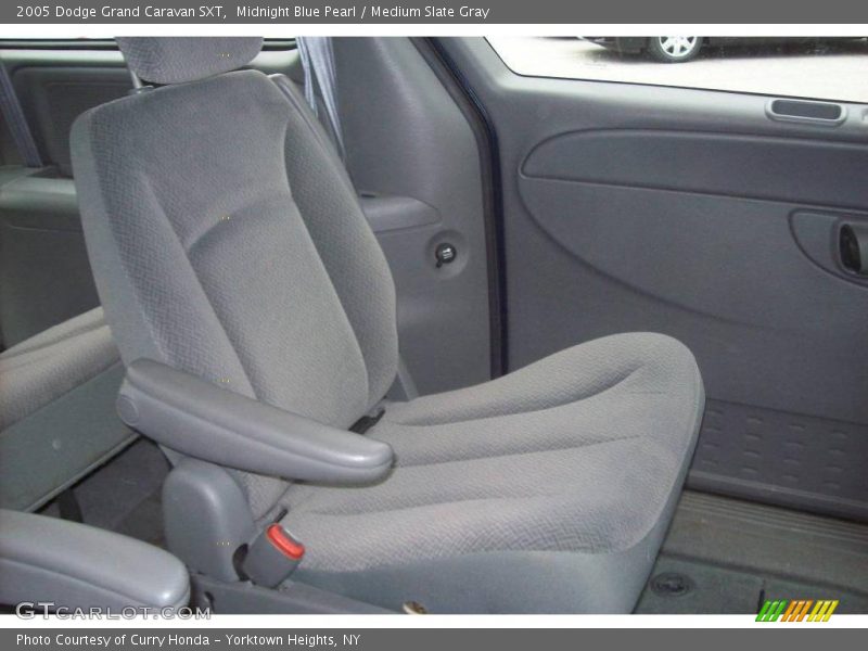 Midnight Blue Pearl / Medium Slate Gray 2005 Dodge Grand Caravan SXT