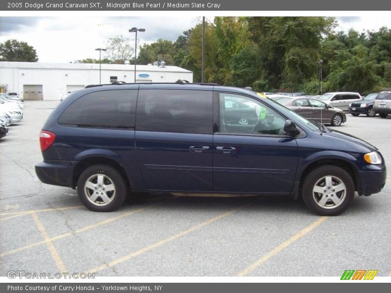 Midnight Blue Pearl / Medium Slate Gray 2005 Dodge Grand Caravan SXT