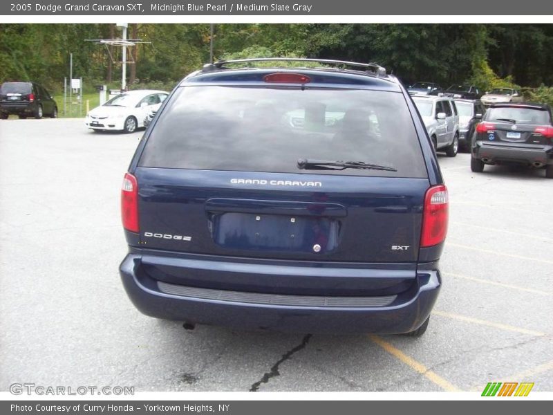 Midnight Blue Pearl / Medium Slate Gray 2005 Dodge Grand Caravan SXT