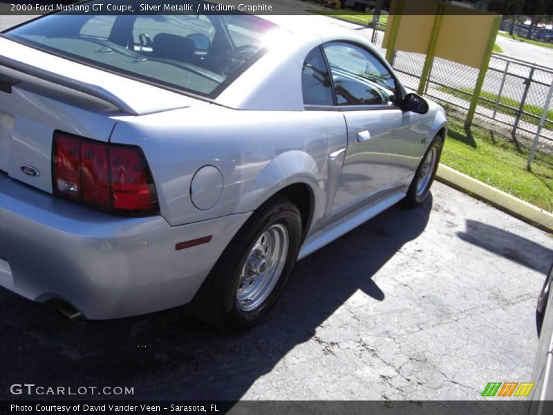 Silver Metallic / Medium Graphite 2000 Ford Mustang GT Coupe