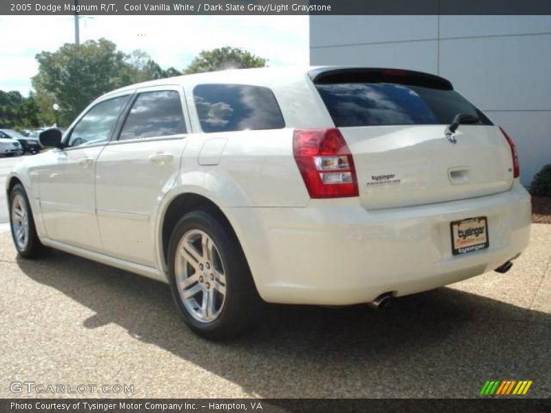 Cool Vanilla White / Dark Slate Gray/Light Graystone 2005 Dodge Magnum R/T