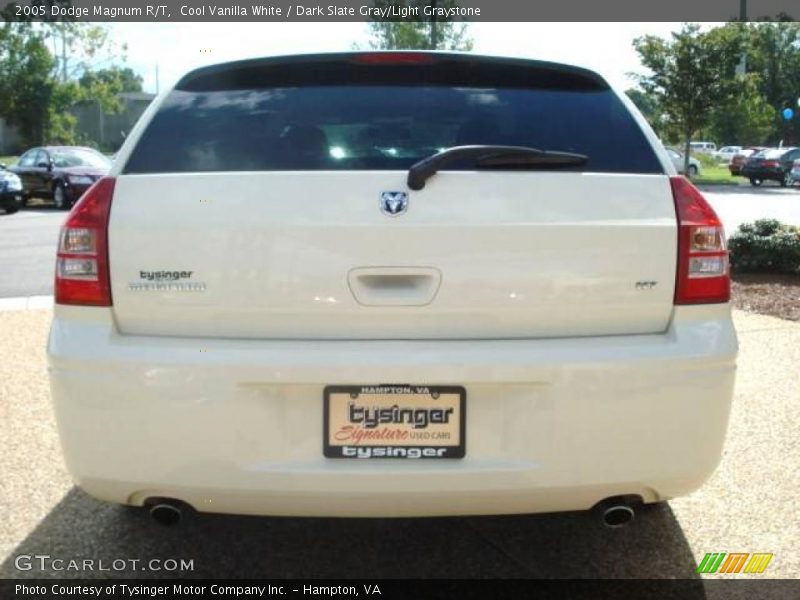Cool Vanilla White / Dark Slate Gray/Light Graystone 2005 Dodge Magnum R/T