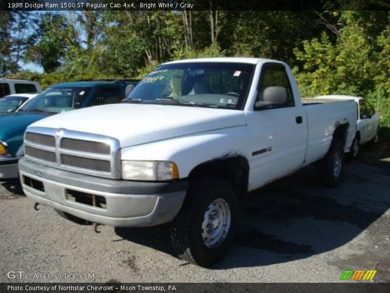 Bright White / Gray 1998 Dodge Ram 1500 ST Regular Cab 4x4