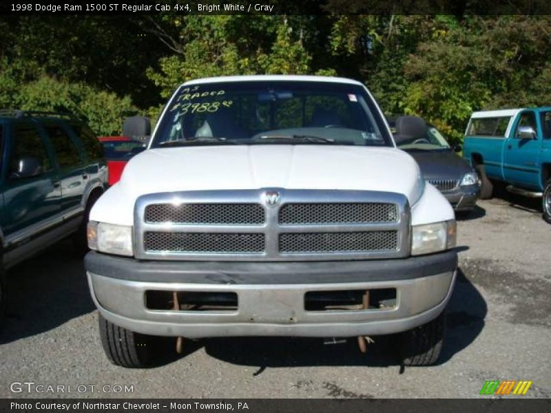 Bright White / Gray 1998 Dodge Ram 1500 ST Regular Cab 4x4