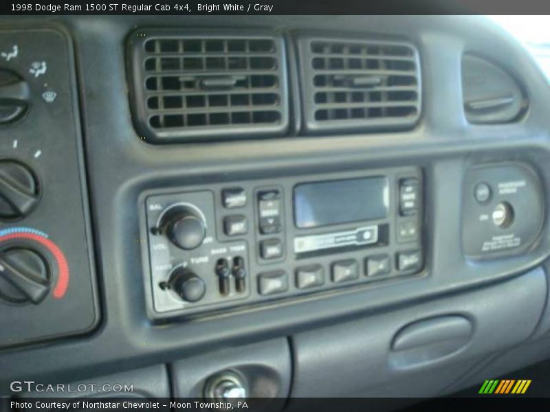 Bright White / Gray 1998 Dodge Ram 1500 ST Regular Cab 4x4