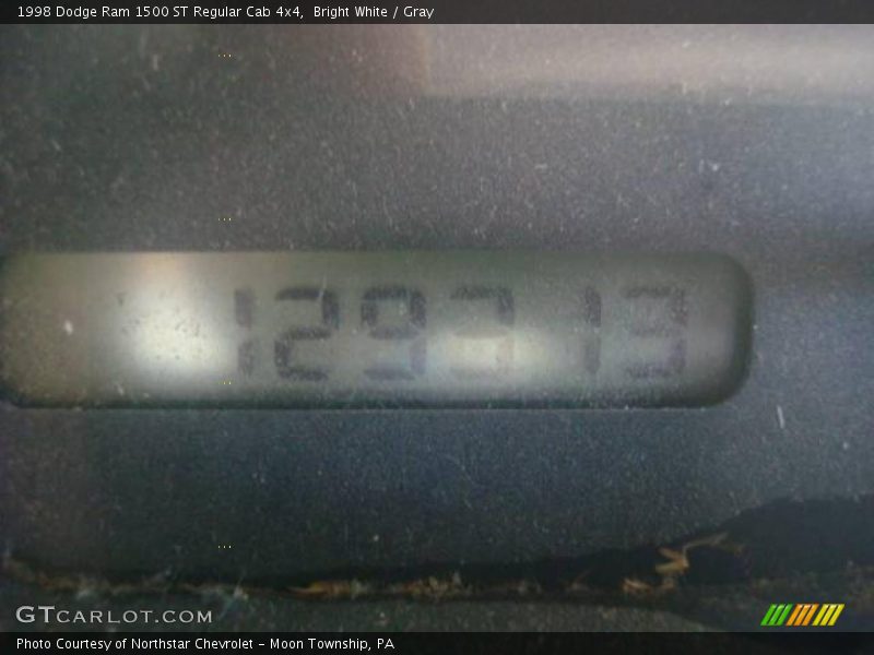 Bright White / Gray 1998 Dodge Ram 1500 ST Regular Cab 4x4