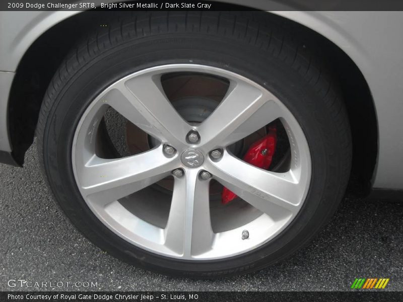 Bright Silver Metallic / Dark Slate Gray 2009 Dodge Challenger SRT8