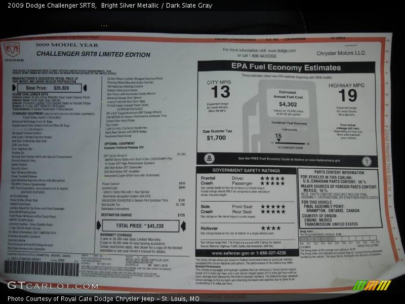 Bright Silver Metallic / Dark Slate Gray 2009 Dodge Challenger SRT8