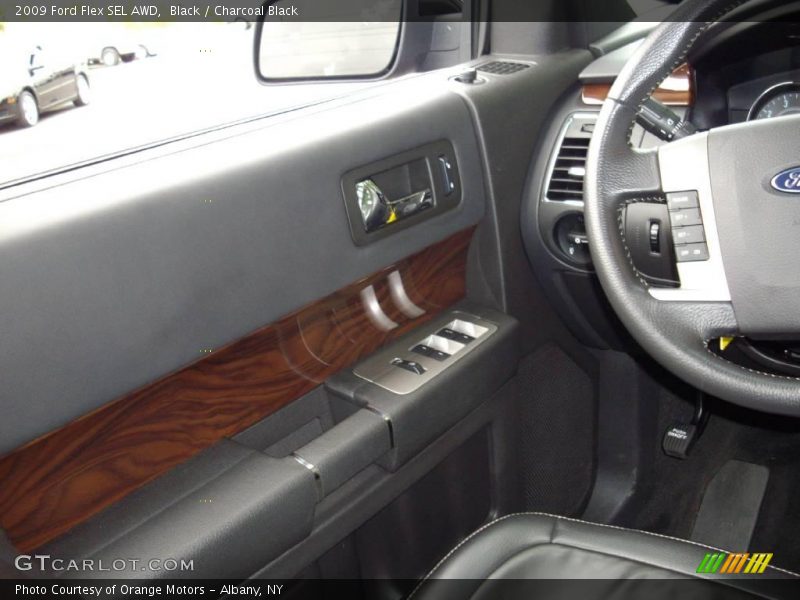 Black / Charcoal Black 2009 Ford Flex SEL AWD