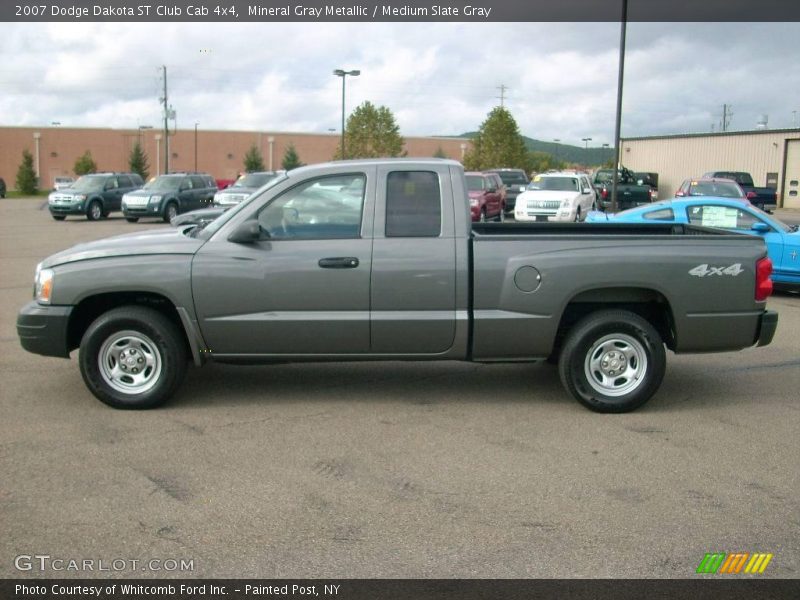 Mineral Gray Metallic / Medium Slate Gray 2007 Dodge Dakota ST Club Cab 4x4