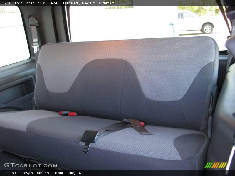 Laser Red / Medium Parchment 2001 Ford Expedition XLT 4x4