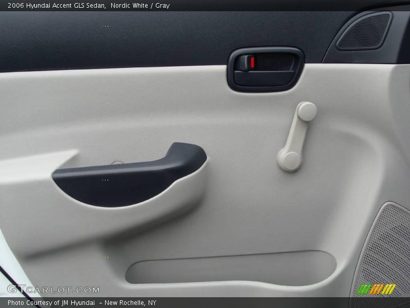 Nordic White / Gray 2006 Hyundai Accent GLS Sedan