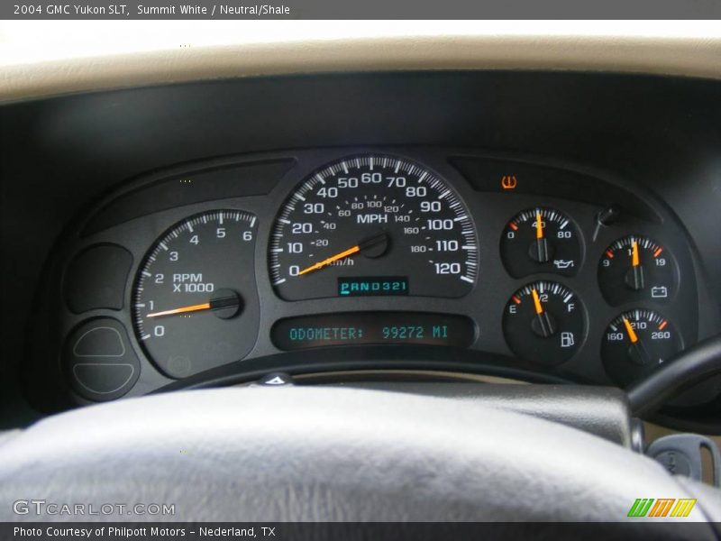 Summit White / Neutral/Shale 2004 GMC Yukon SLT