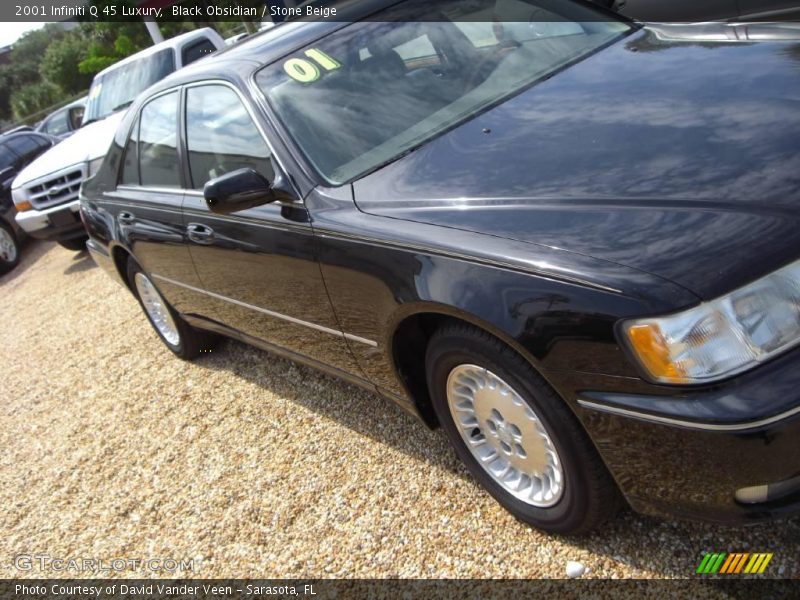 Black Obsidian / Stone Beige 2001 Infiniti Q 45 Luxury