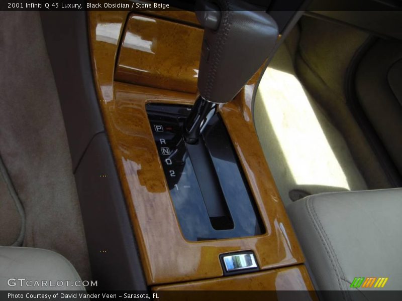 Black Obsidian / Stone Beige 2001 Infiniti Q 45 Luxury