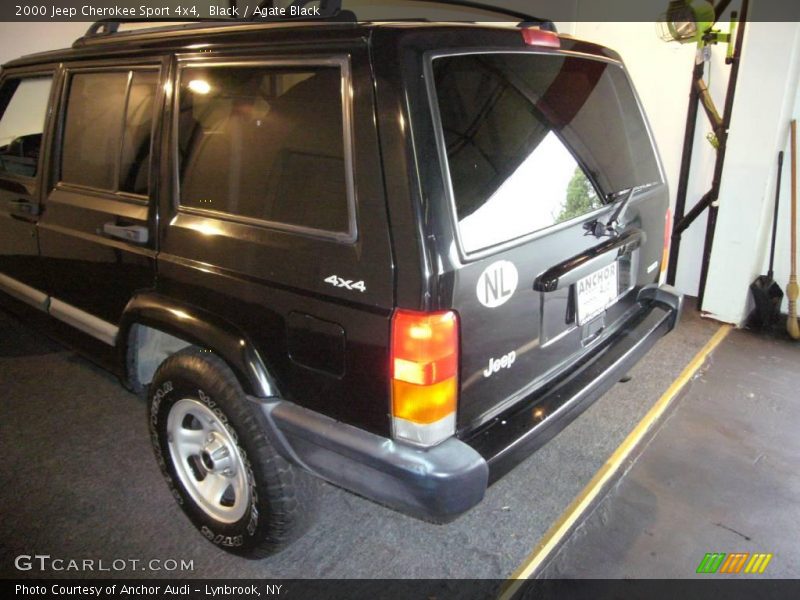 Black / Agate Black 2000 Jeep Cherokee Sport 4x4