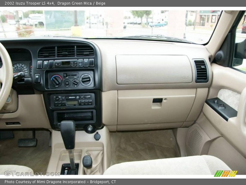 Dragon Green Mica / Beige 2002 Isuzu Trooper LS 4x4