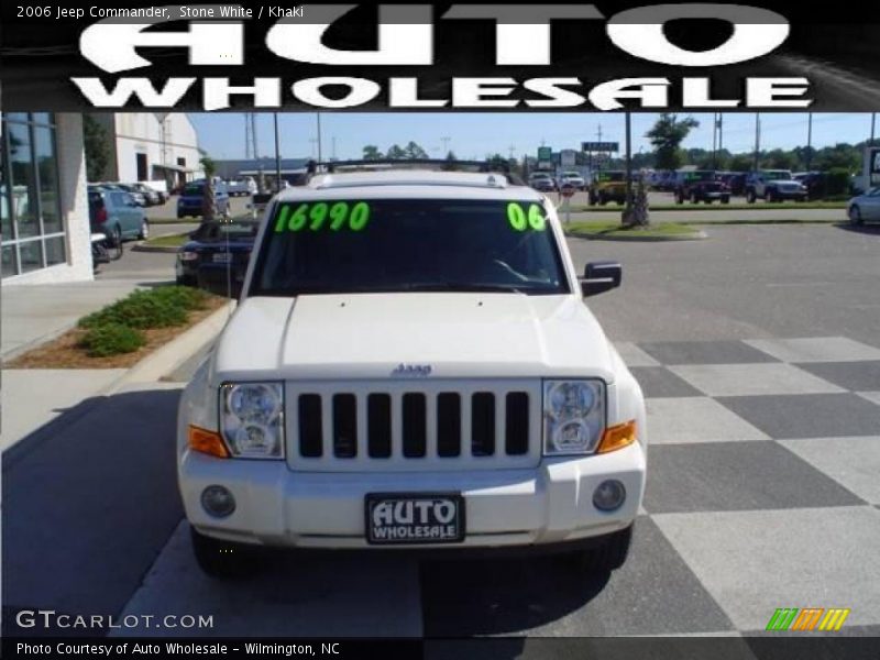 Stone White / Khaki 2006 Jeep Commander